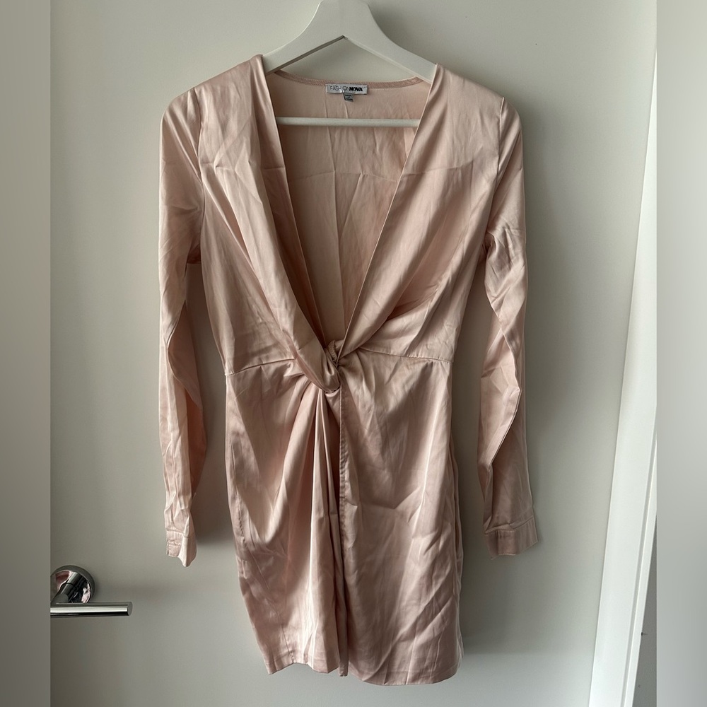 Fashion Nova Blush Long Sleeve Dress